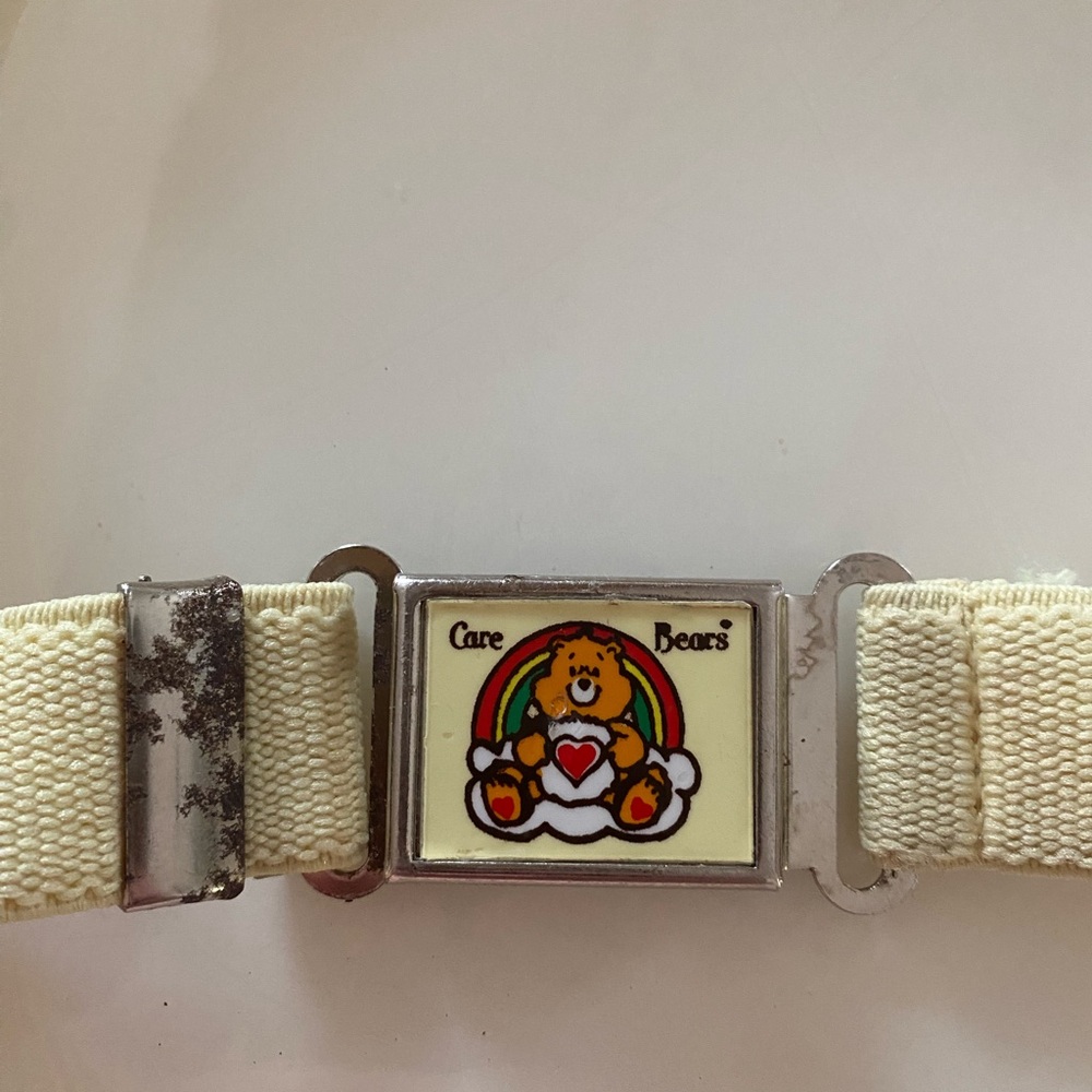 ***SOLD***Vintage 1982 Care Bears Magnetic Belt